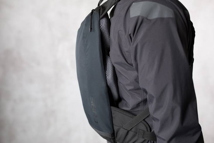 Plecak CUBE pure 4RACE czarny 4L-11321