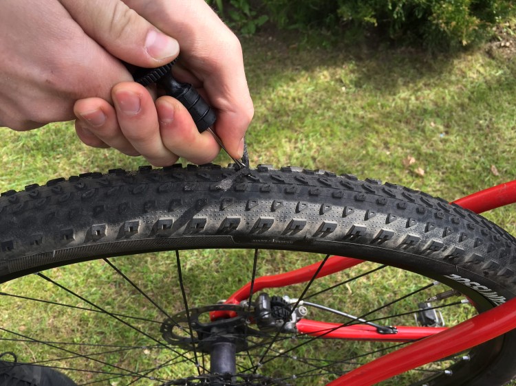 Zestaw SAHMURAI SWOR naprawczy tubeless-8363