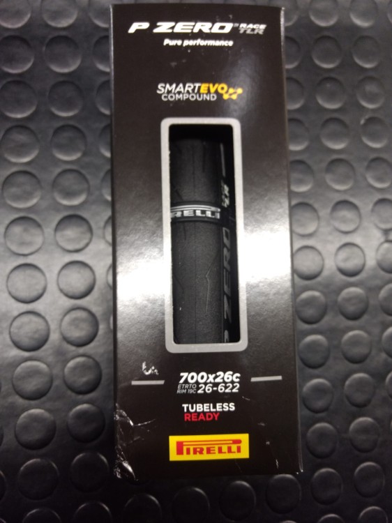 Opona Pirelli P Zero Race TLR 700x26C-25943