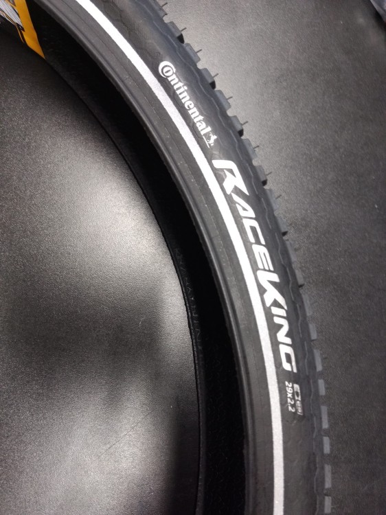 Opona CONTINENTAL Race King 29x2.20 odblask drut-26387