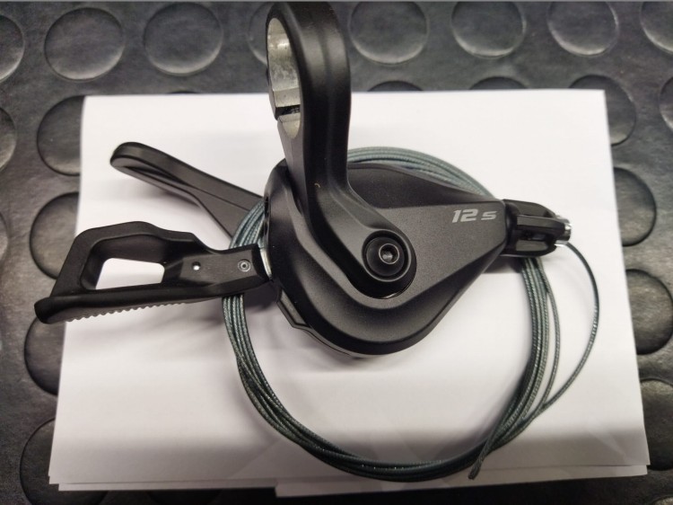 Manetka Prawa SHIMANO 12rz SL-M6100 OEM-28710