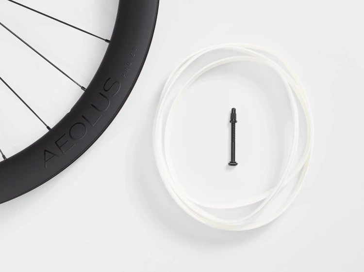 BontragerAeolusPro51TLRDiscRoadWheel_34499_A_Alt5.webp