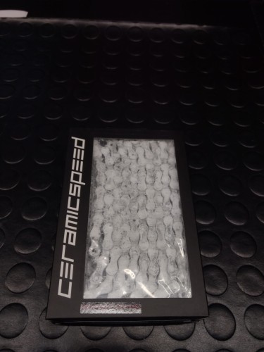 Łańcuch CeramicSpeed UFO KMC 12s-29186