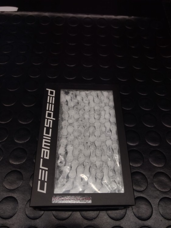 Łańcuch CeramicSpeed UFO KMC 12s-29186