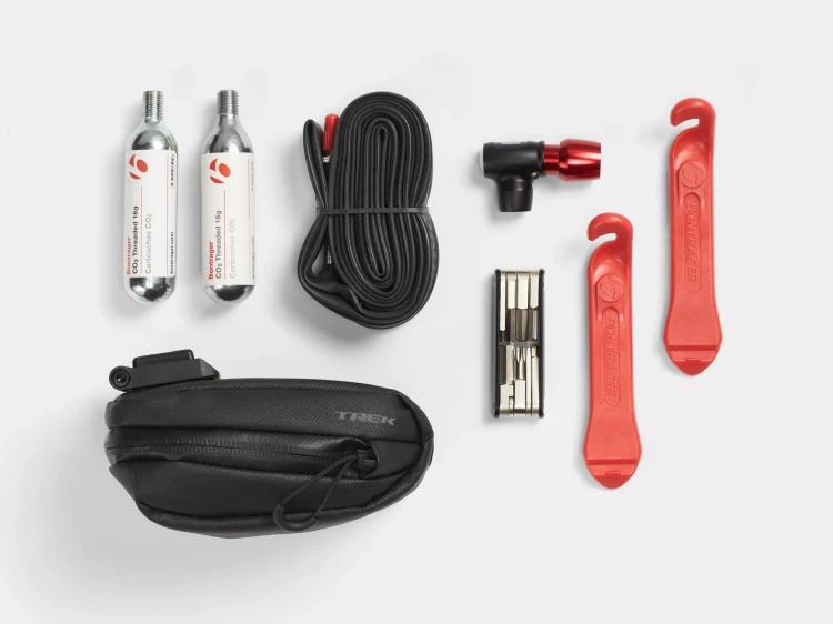 TrekSaddleBlendrBag-41674-A-Alt4.webp