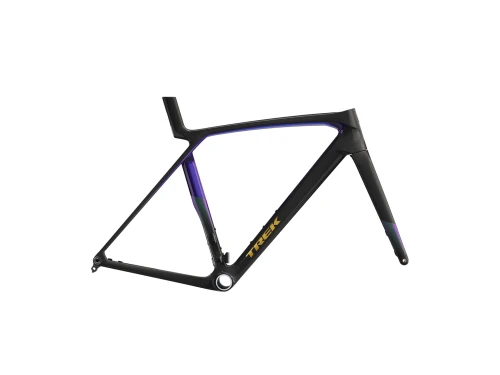 MadoneSLDiscFrameset-25-46766-C-Primary.webp