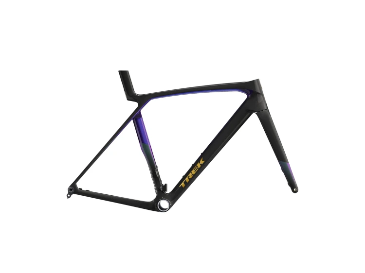 MadoneSLDiscFrameset-25-46766-C-Primary.webp