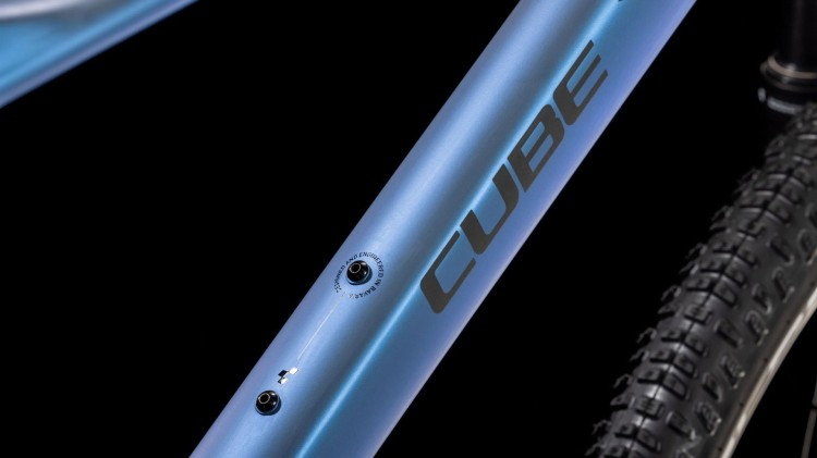 synqup_843210_D_02.jpg