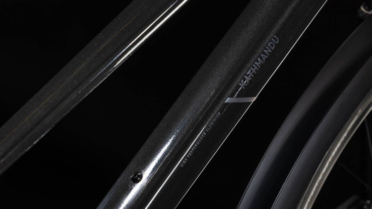 synqup_862301_D_01.jpg