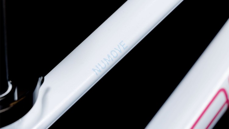 synqup_850520_D_01.jpg