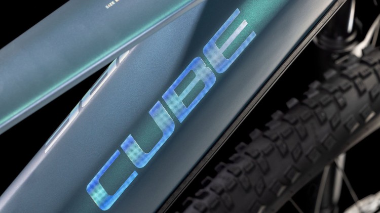synqup_808250_D_01.jpg