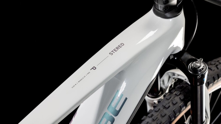 synqup_802150_D_00.jpg