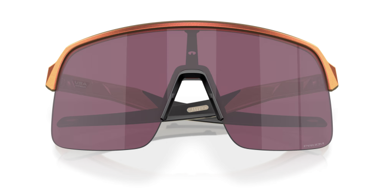 0OO9463__946358__P21__shad__fr3.png
