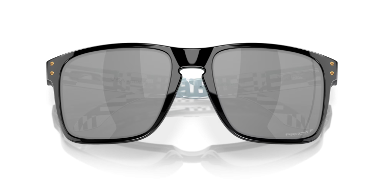 0OO9417__941743__P21__shad__fr3.png