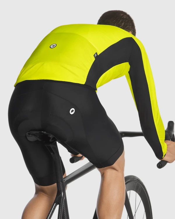 ASSOS_11.32.390.3F_33.webp