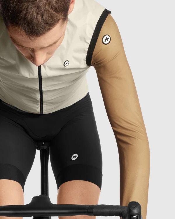 ASSOS_11.34.389.1L_41.webp