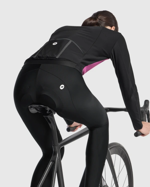 ASSOS_12.30.411.7E_33.webp