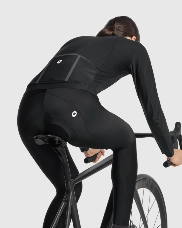 ASSOS_12.30.411.18_33.webp