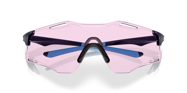 0OO9512D__951204__P21__shad__cfr.png