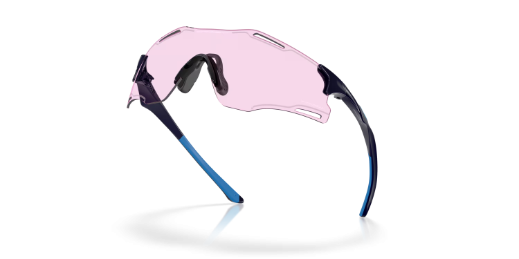 0OO9512D__951204__P21__shad__al1.png