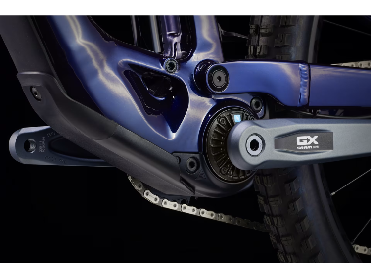 FuelEXe8GXAXSUS-24-45650-B-Portrait.png