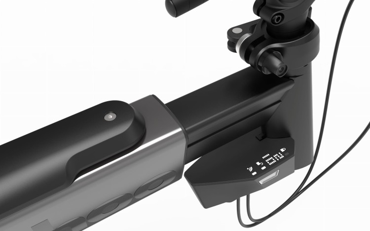 Wahoo _ KICKR BIKE 3 _ WFBIKE4 _v1.2460(webres).jpg