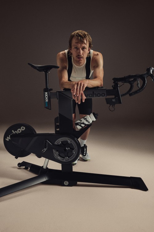 Wahoo_KICKR BIKE PRO_WFBIKE4_CAMPAIGN_PORTRAIT_00233-01 (webres).jpg