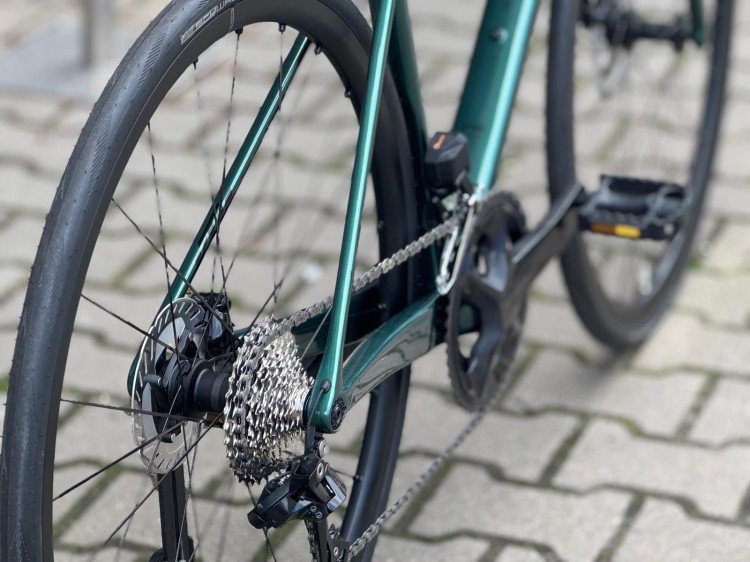 KTM_Revelator_Alto_Elite_Di2_oxygen_green11