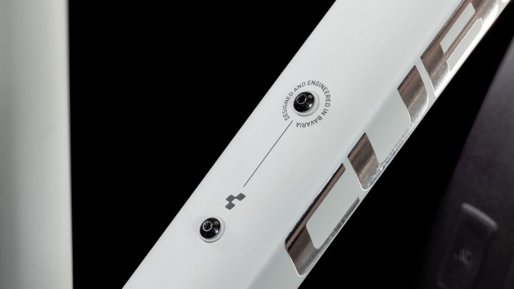 synqup_861301_D_01.jpg