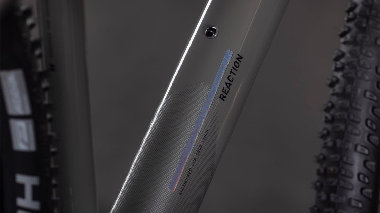 synqup_143100_D_12.jpg