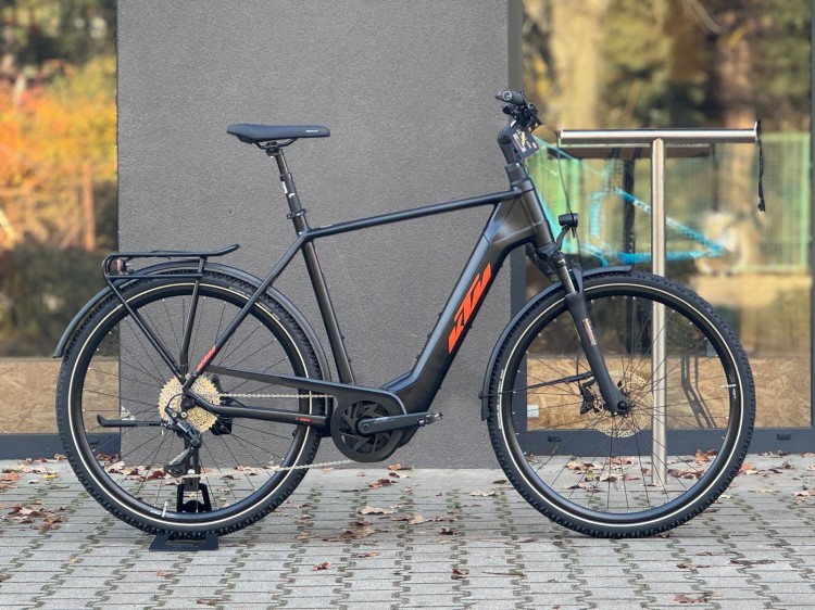 WhatsApp Image 2025-11-05 at 10.57.05.jpeg