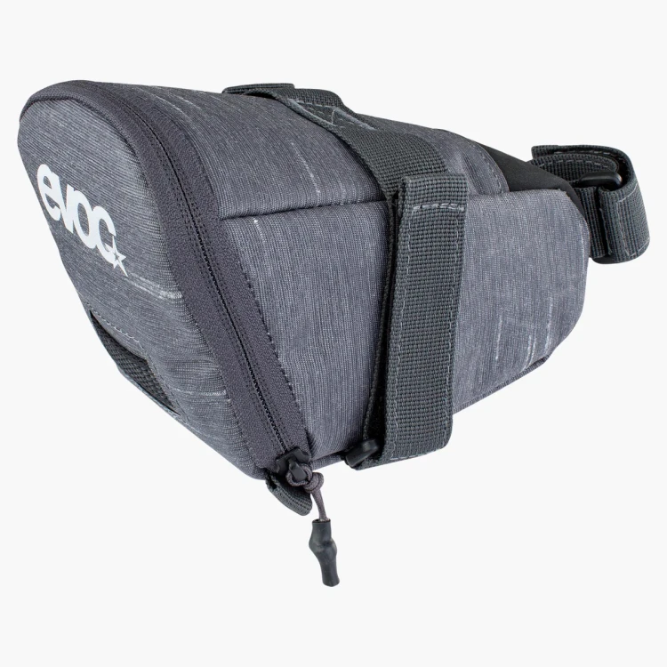 100606121L_SEAT_BAG_TOUR_dt00.webp