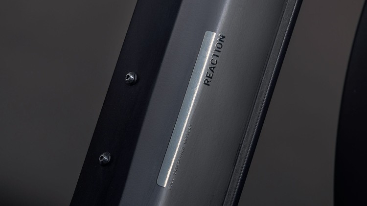 synqup_108312_D_01.jpg
