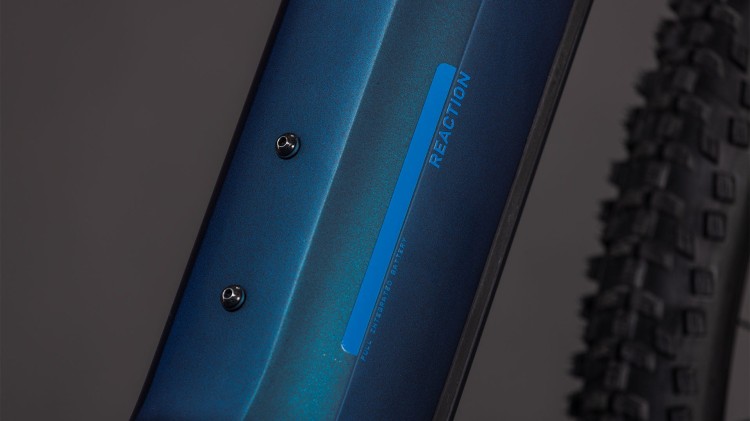 synqup_108232_D_01.jpg