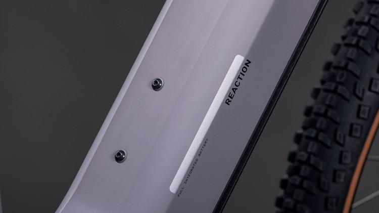 synqup_107142_D_01.jpg