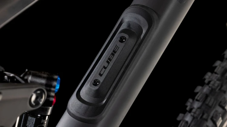 synqup_837200_D_01.jpg