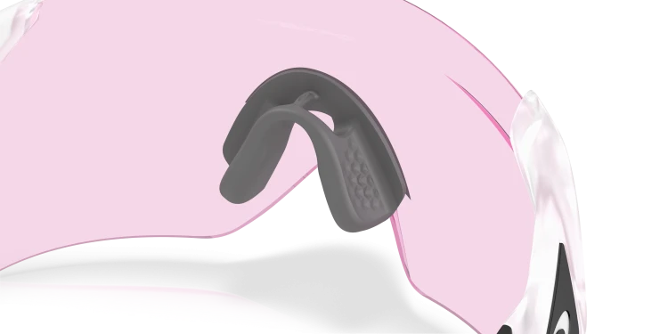 0OO9501__950103__P21__shad__al4.png