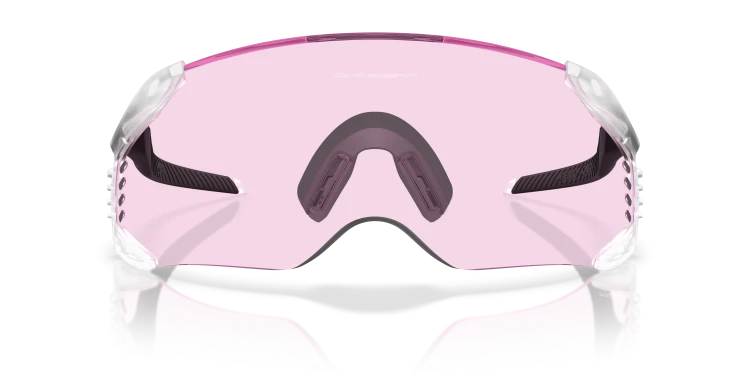 0OO9501__950103__P21__shad__cfr.png