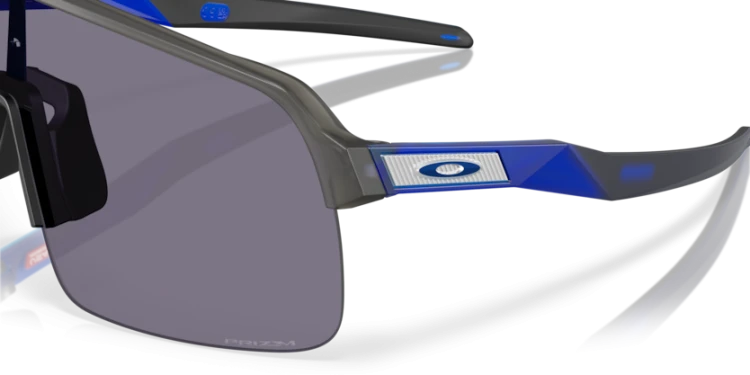 0OO9463__946369__P21__shad__al3.png