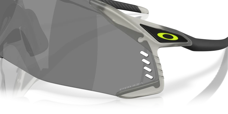 0OO9501__950107__P21__shad__al3.png