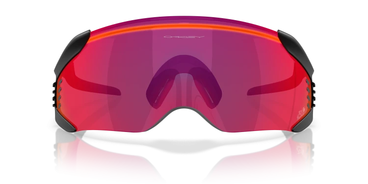 0OO9501__950108__P21__shad__fr.png