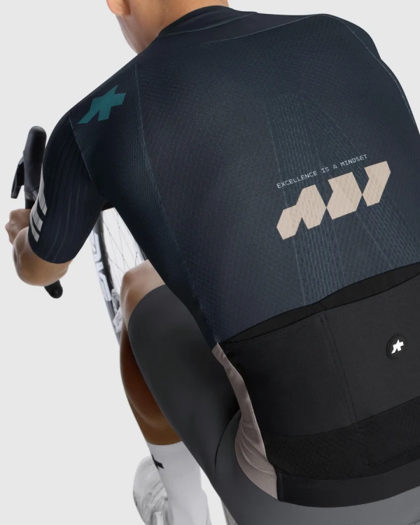 ASSOS_11.20.448.2X_41.webp
