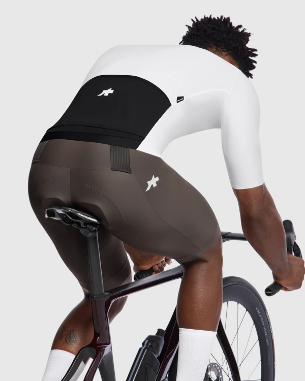 ASSOS_11.20.432.58_33.webp