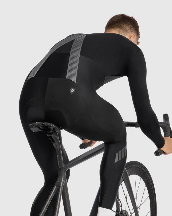 ASSOS_11.14.302.18_33.webp