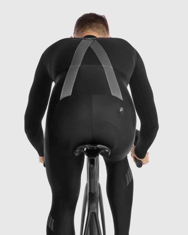 ASSOS_11.14.302.18_32.webp