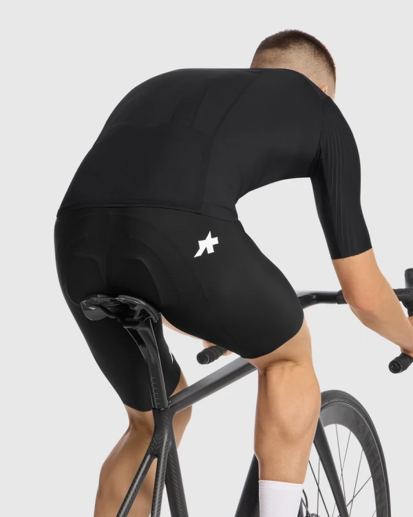 ASSOS_11.32.428.18_33.webp
